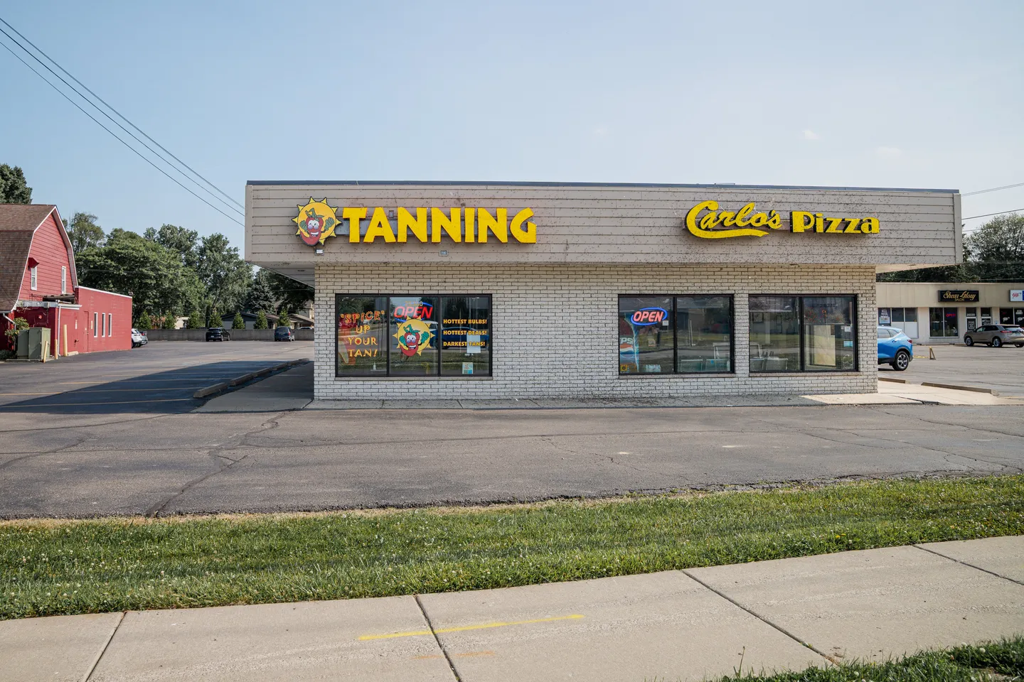 28380 S River Road, Harrison Twp
